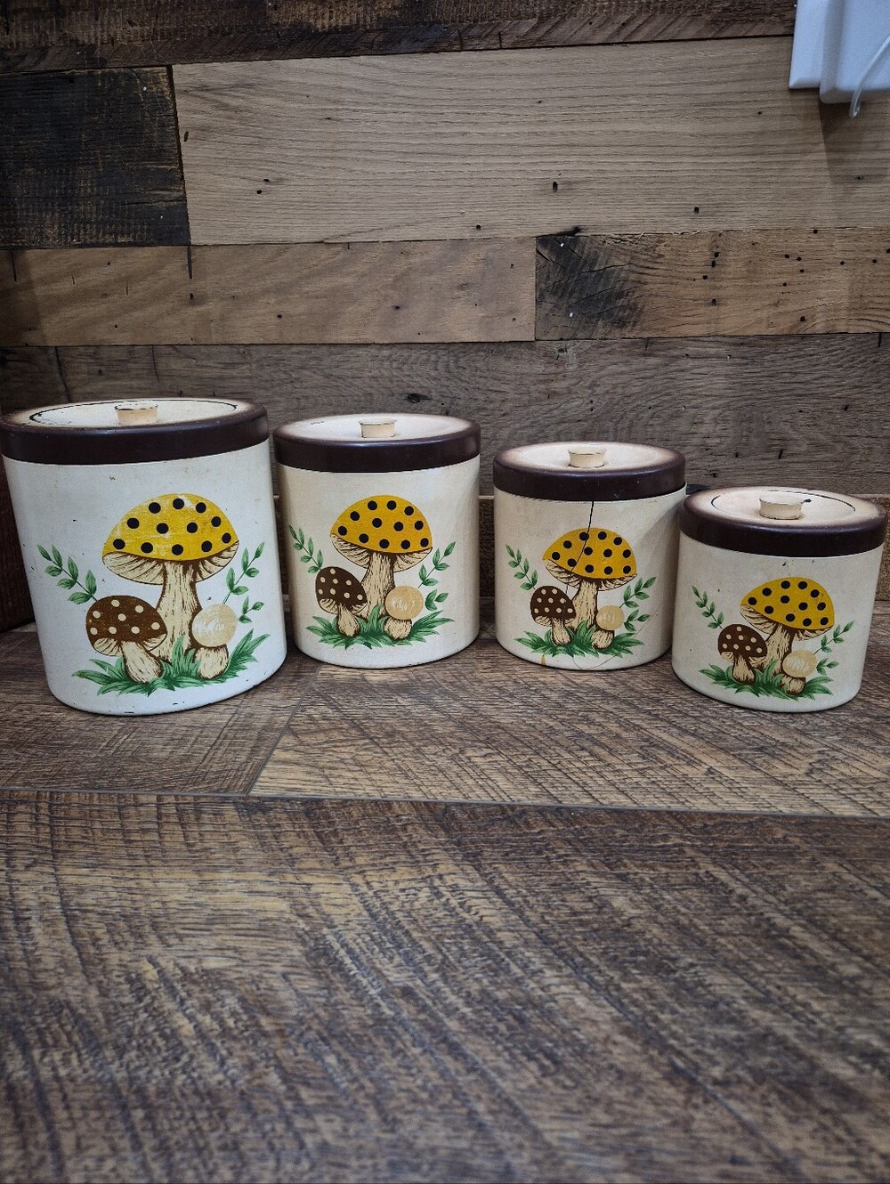 Vintage Merry Mushrooms Sears Melamine Handpainted Canister Lot Of Four Kitschy